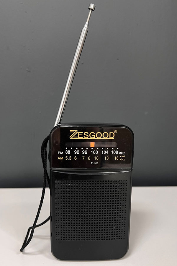 Old-am-fm-radio